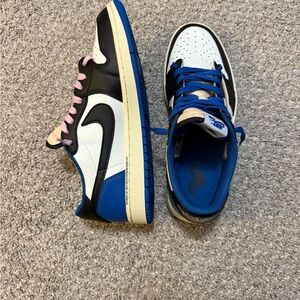 Travis Scott Nike Dunk Low